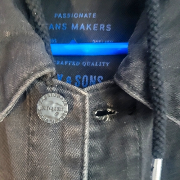 Jack and Jones denim jacket size LARGE - Picture 6 of 6